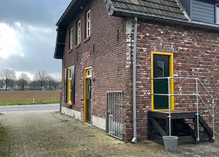 't Ouw Ateljeeke Budel